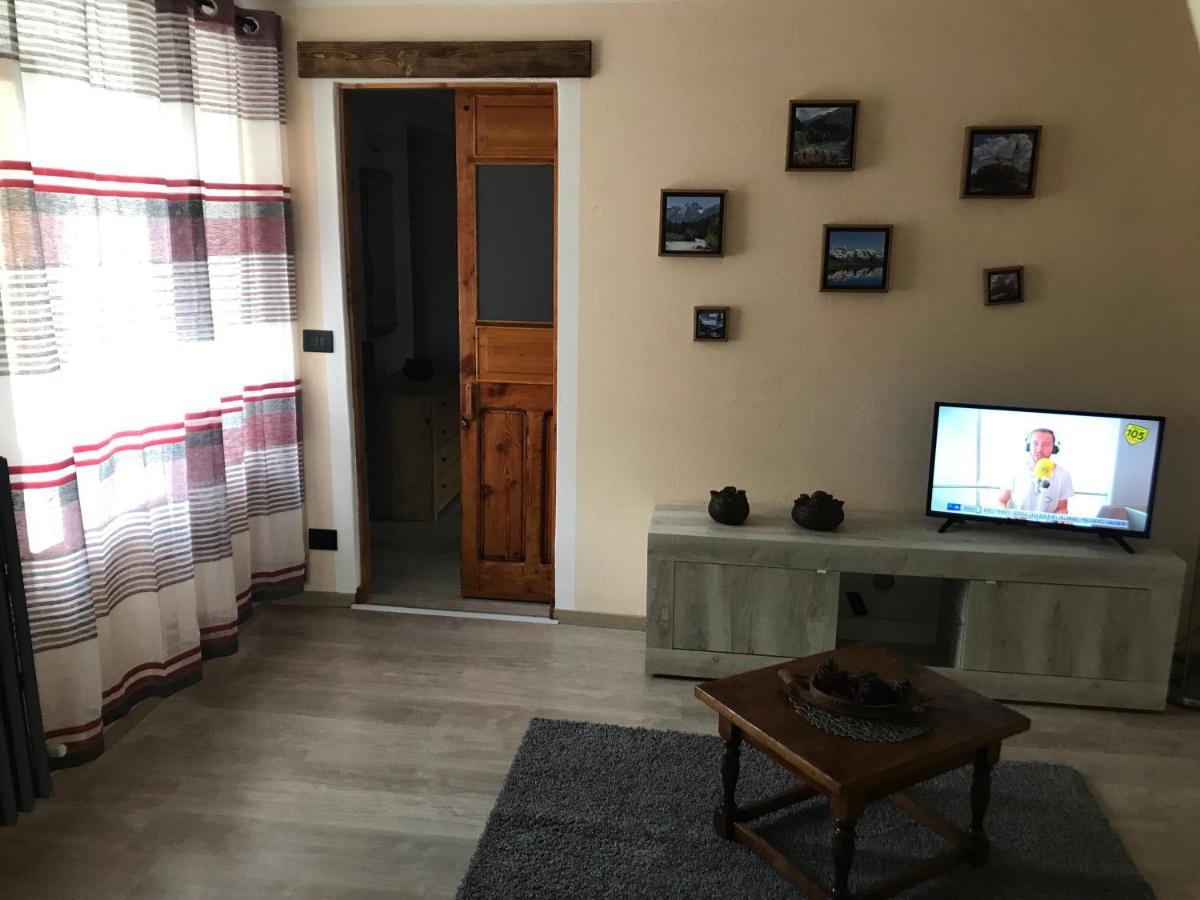 La Maison Du Gorret Villa Aosta Luaran gambar